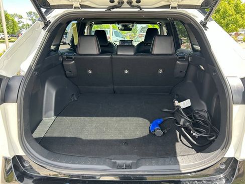 Used 2022 Toyota RAV4 XSE AWD/4WD image 26