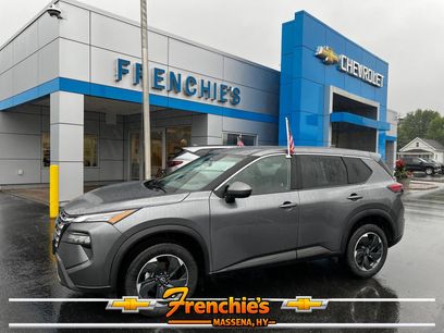 Used 2025 Nissan Rogue SV
