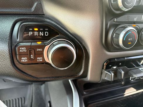 Used 2022 RAM 1500 Big Horn w/ Night Edition AWD/4WD image 33