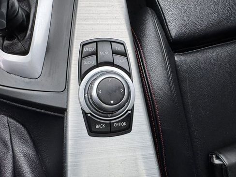 Used 2012 BMW 335i Sedan image 16