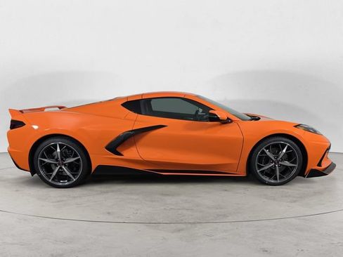 Used 2023 Chevrolet Corvette Stingray Premium Cpe w/ Z51 Performance Package RWD image 4