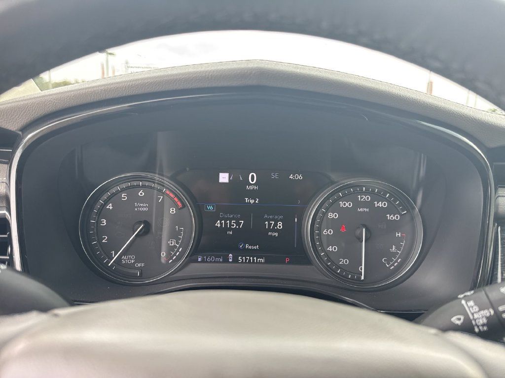 Used 2023 Cadillac XT6 Premium Luxury w/ Technology Package FWD image 21