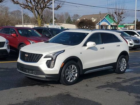 Certified 2023 Cadillac XT4 Premium Luxury image 31