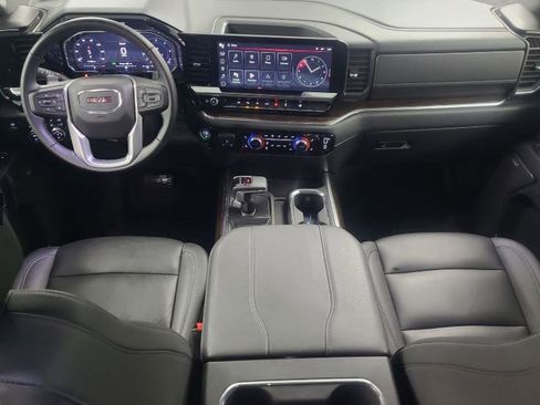 Used 2024 GMC Sierra 1500 Elevation w/ Elevation Premium Package AWD/4WD image 10