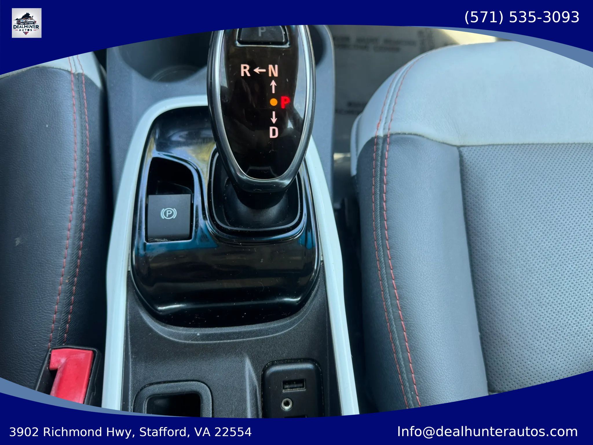 Used 2017 Chevrolet Bolt Premier w/ Driver Confidence II Package FWD image 24