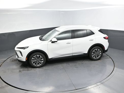 Used 2024 Buick Envision Preferred AWD/4WD image 27