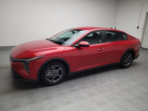 Used 2025 Kia K4 FWD image 2