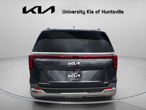 New 2025 Kia Carnival SX image 6