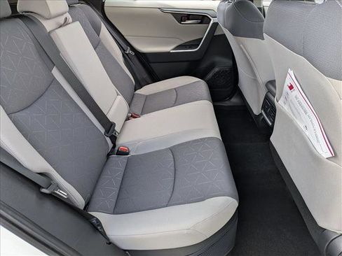 Used 2023 Toyota RAV4 XLE image 19