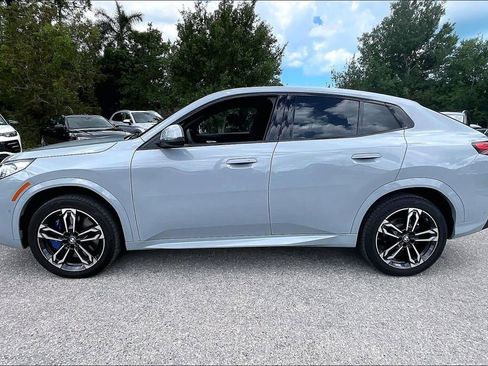 Used 2026 BMW X2 xDrive28i AWD/4WD image 8