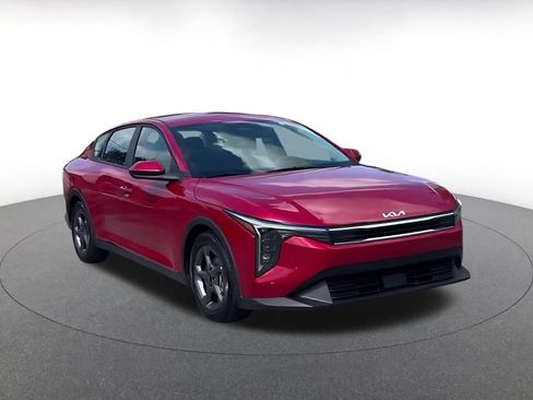 Used 2026 Kia K4 FWD image 3