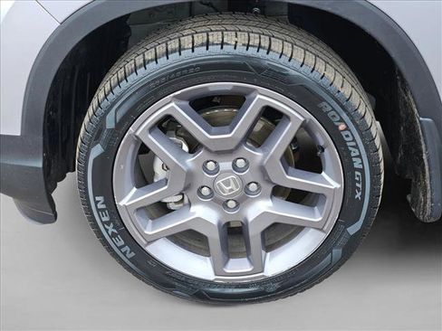 Used 2023 Honda Passport EX-L image 23