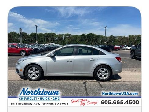 Used 2016 Chevrolet Cruze LT FWD image 12