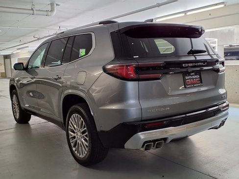 New 2026 GMC Acadia Denali w/ Super Cruise Package FWD image 9