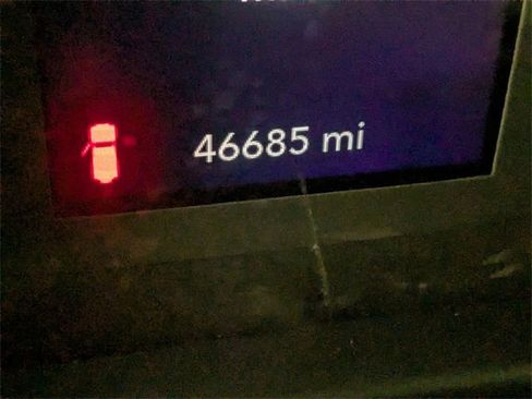 Certified 2023 Jeep Wrangler Sport S image 17