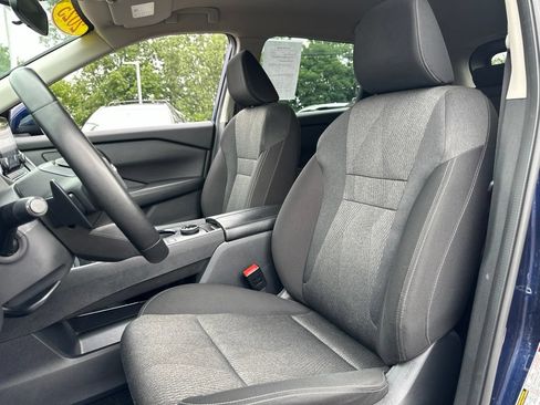 Used 2025 Nissan Rogue SV AWD/4WD image 36