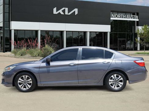 Used 2013 Honda Accord LX image 3