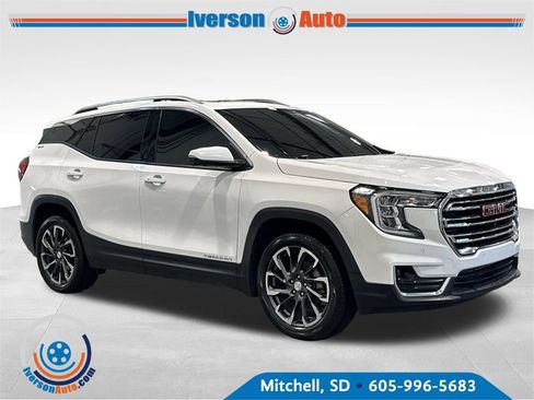 Used 2023 GMC Terrain SLT w/ Infotainment Package II AWD/4WD image 1
