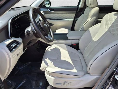 Used 2020 Hyundai Palisade Limited FWD image 16