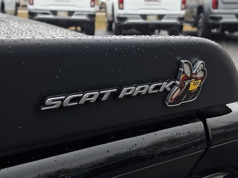 Used 2020 Dodge Challenger R/T Scat Pack w/ Scat Pack Stripe image 32