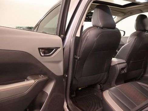 Certified 2025 Subaru Crosstrek 2.5i Limited w/ Crosstrek Mirror Package image 28