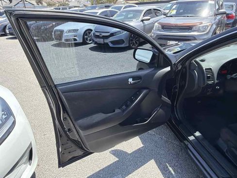 Used 2012 Nissan Altima 2.5 S FWD image 6