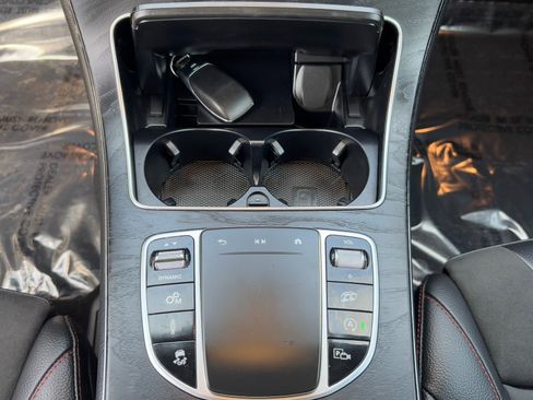 Used 2022 Mercedes-Benz GLC 43 AMG 4MATIC image 27