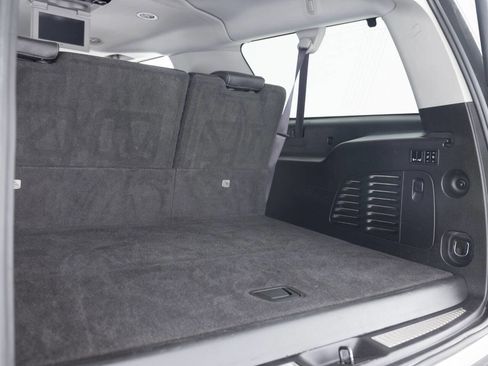 Used 2016 Chevrolet Suburban LTZ image 48