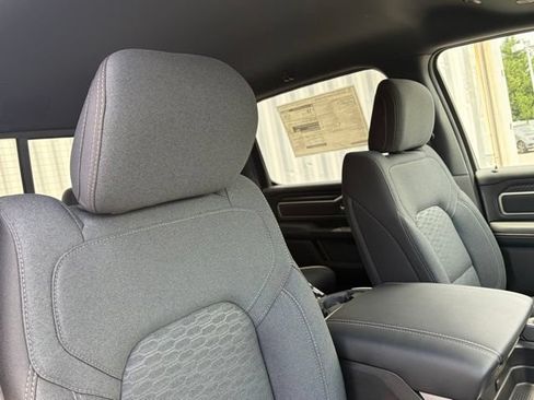 New 2026 RAM 1500 4x4 Crew Cab image 27