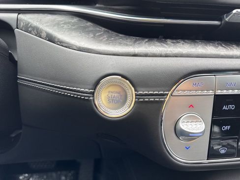 Used 2024 Genesis G90 3.5T image 26