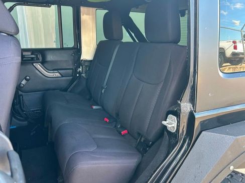 Used 2013 Jeep Wrangler Unlimited Sport w/ Connectivity Group image 9