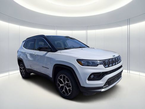 New 2026 Jeep Compass Limited AWD/4WD image 2