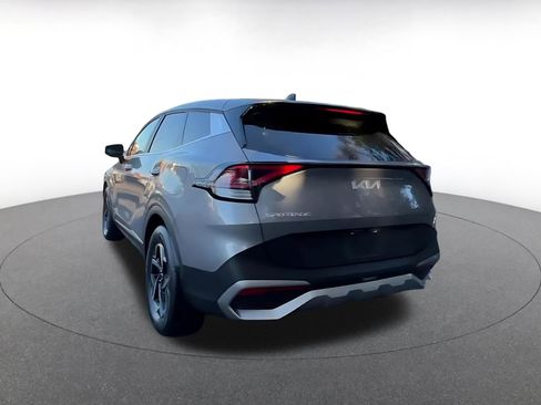 Used 2025 Kia Sportage LX image 11