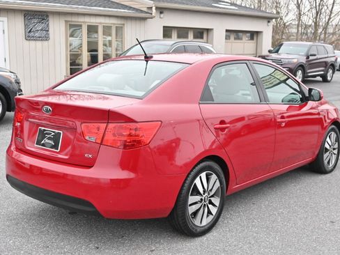Used 2013 Kia Forte EX w/ Premium Pkg image 8