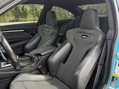 Used 2018 BMW M4 Coupe RWD image 8