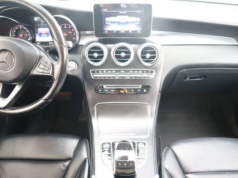 Used 2016 Mercedes-Benz GLC 300 4MATIC image 25