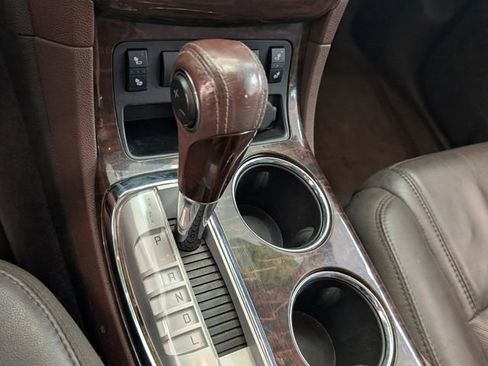 Used 2014 Buick Enclave Leather FWD image 26