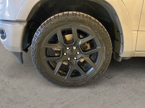 Used 2022 RAM 1500 Laramie image 15