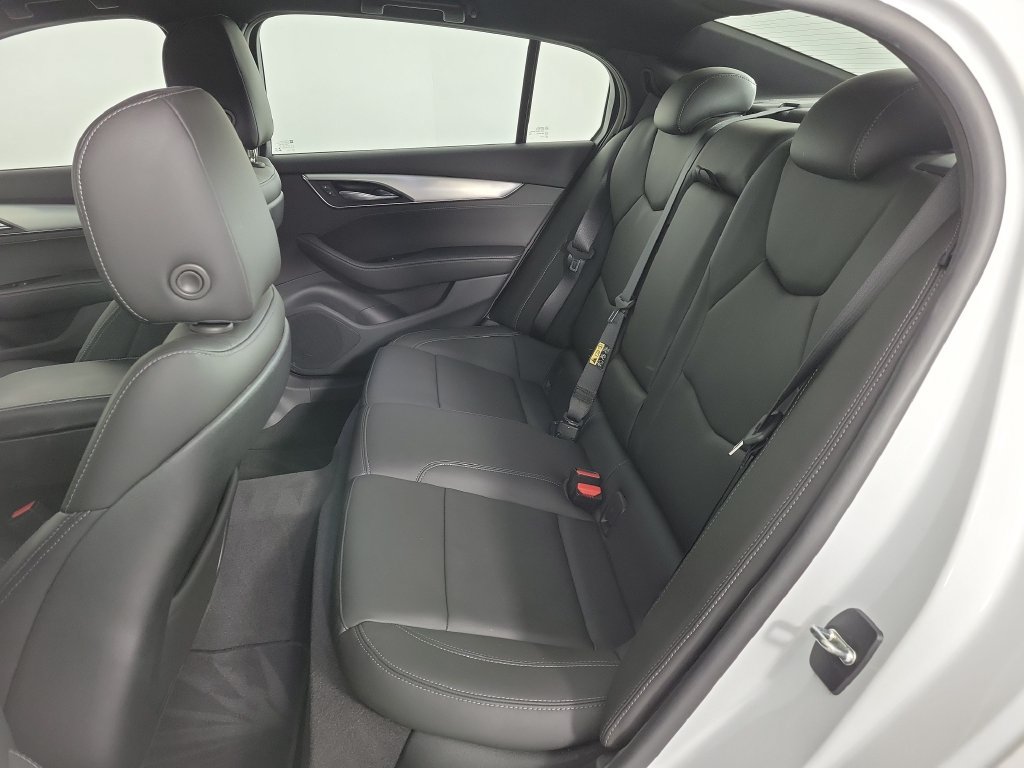 Used 2024 Cadillac CT5 Luxury RWD image 11