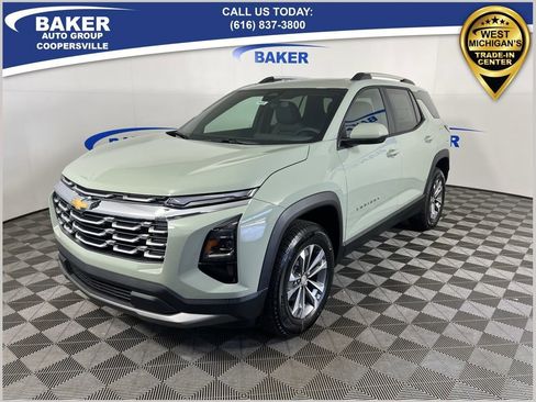 New 2026 Chevrolet Equinox LT w/ Convenience Package II image 1