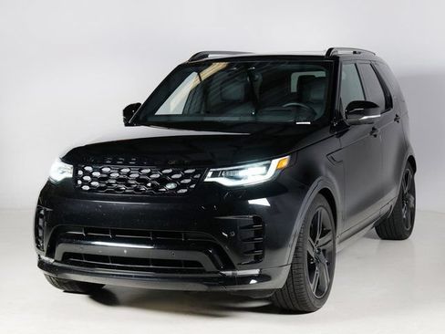 Used 2025 Land Rover Discovery Dynamic SE AWD/4WD image 1