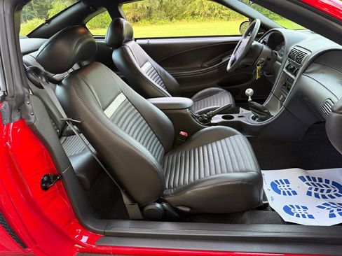 Used 2004 Ford Mustang Mach 1 RWD image 54