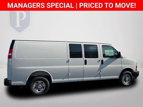New 2025 Chevrolet Express 2500 Extended w/ Enhanced Convenience Package image 4