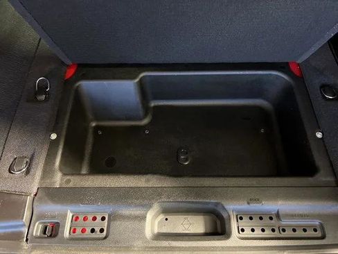 Certified 2023 Jeep Wrangler Unlimited Sahara AWD/4WD image 16