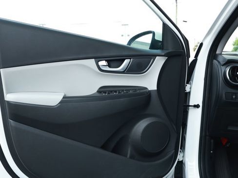 Used 2023 Hyundai Kona SEL w/ Convenience Package FWD image 23