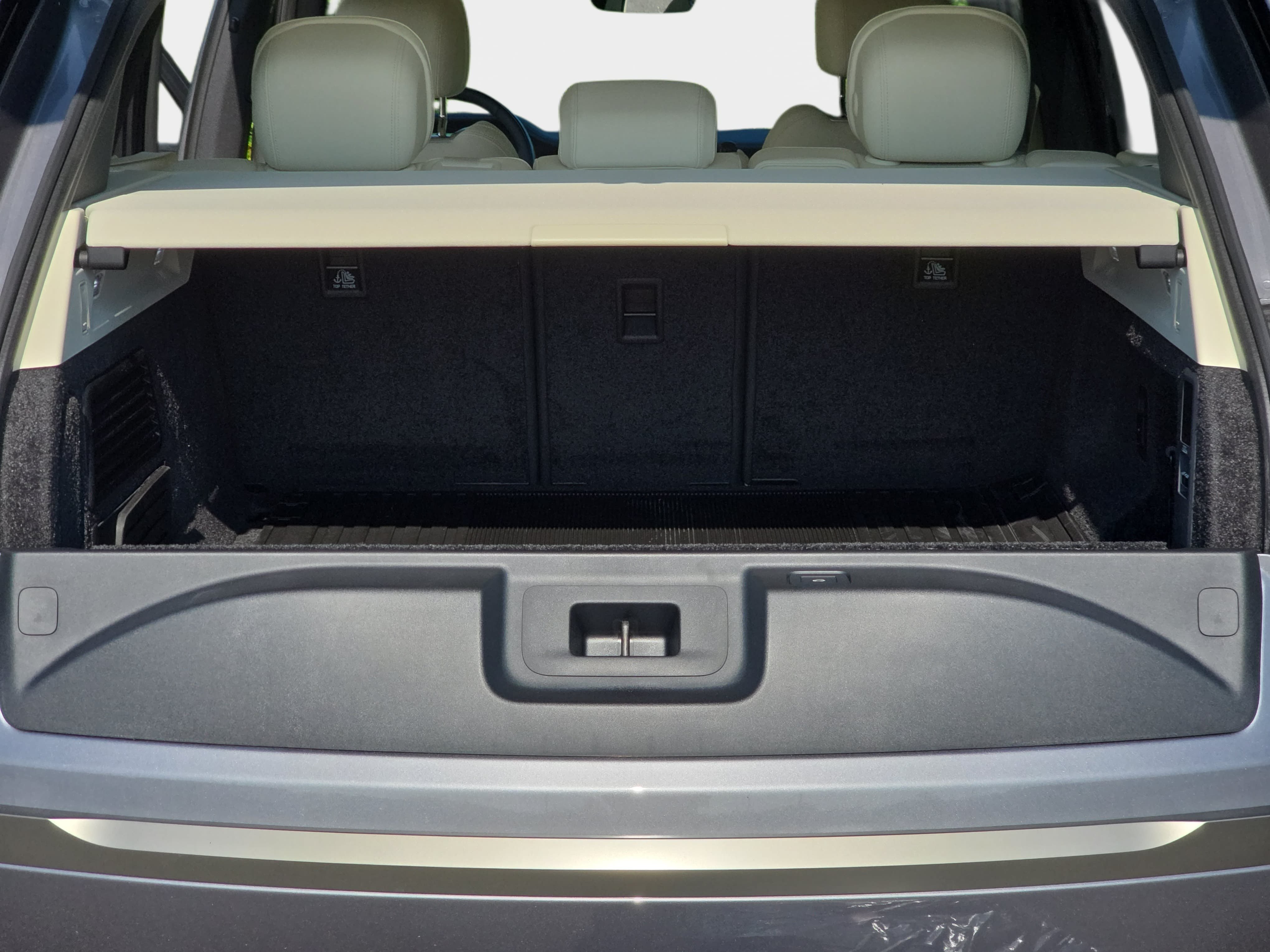 New 2026 Land Rover Range Rover SE AWD/4WD image 12