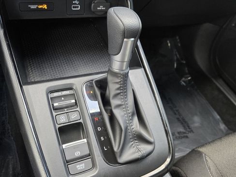 Used 2025 Honda CR-V LX image 18