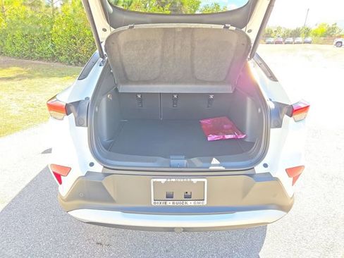 New 2026 Buick Envista Preferred w/ Convenience II Package image 5