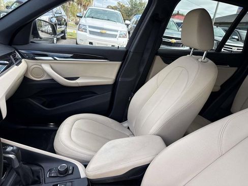 Used 2018 BMW X1 sDrive28i image 17