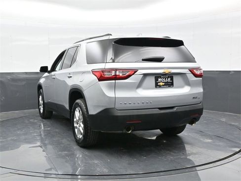 Used 2021 Chevrolet Traverse LT w/ LPO, Floor Liner Package image 5